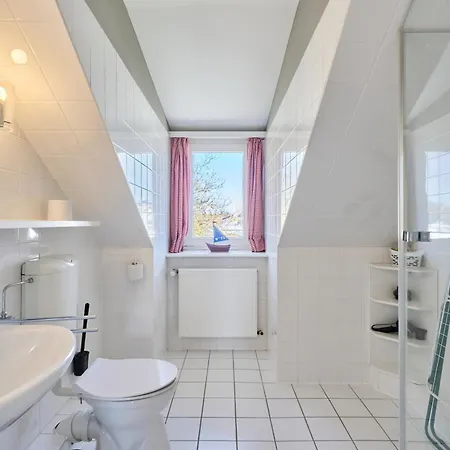 Haus Sonnenhof Sonnenhof 9 - Jule Apartment Kellenhusen